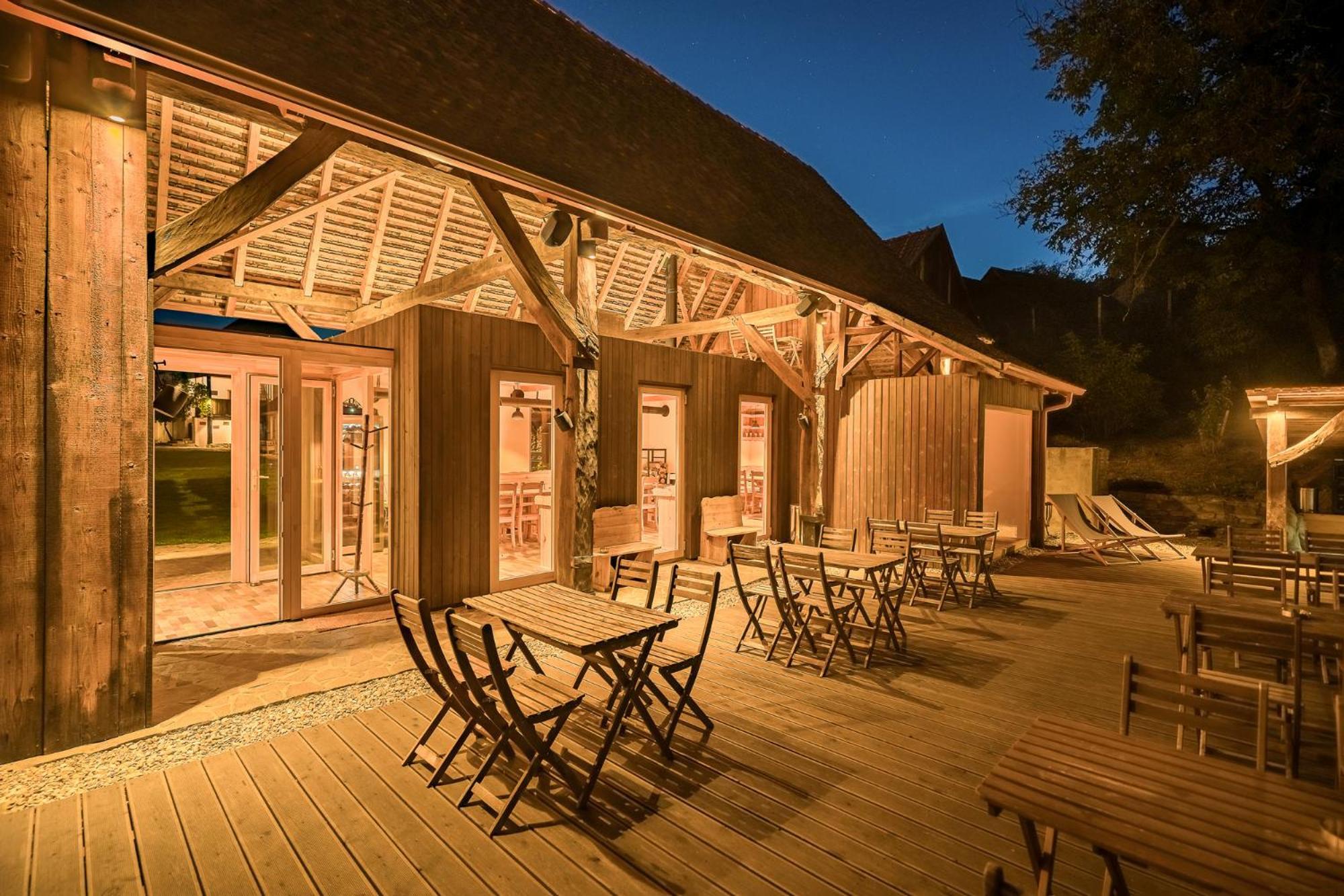 Mesendorf Gasthaus ภายนอก รูปภาพ