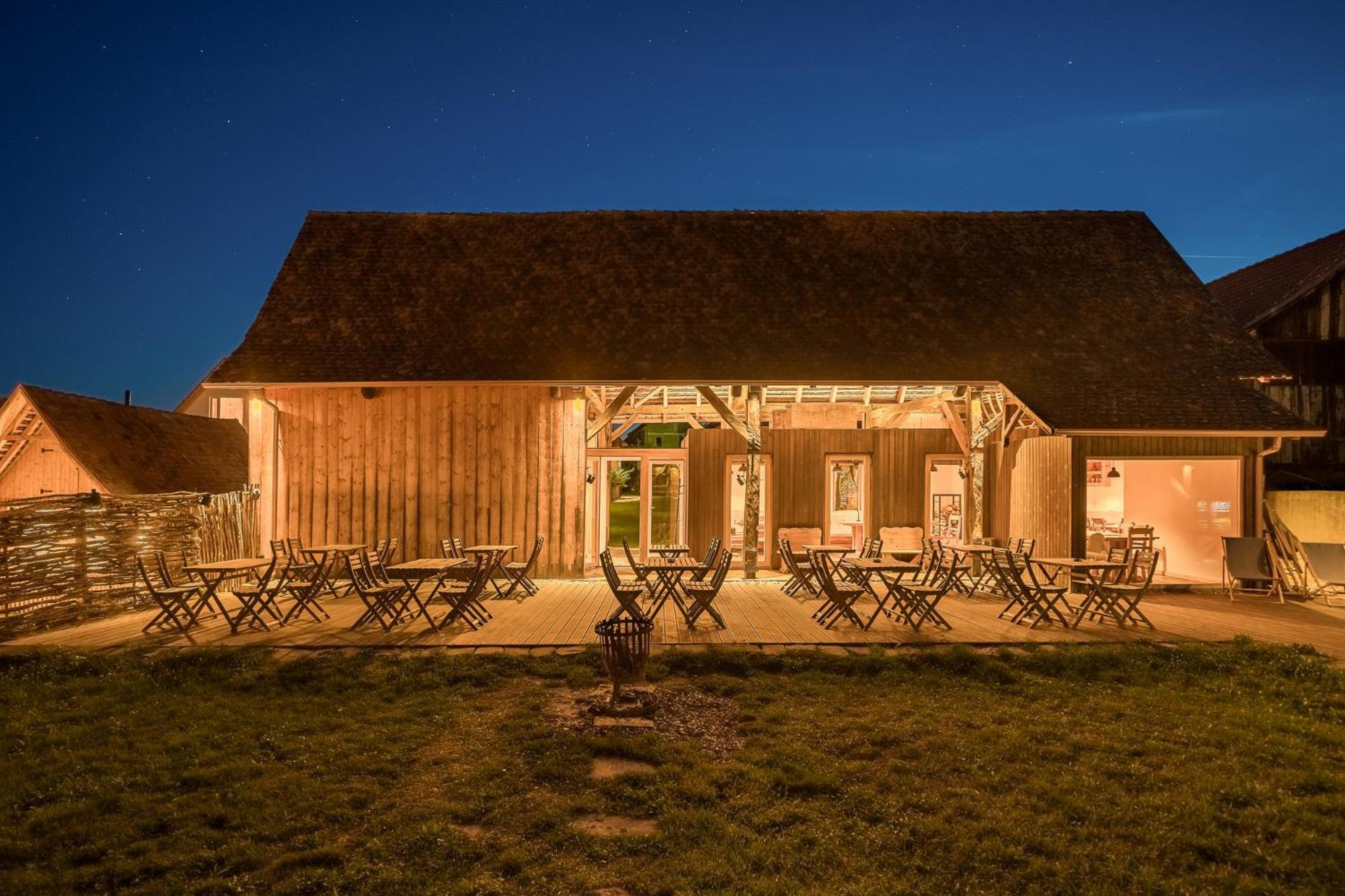 Mesendorf Gasthaus ภายนอก รูปภาพ