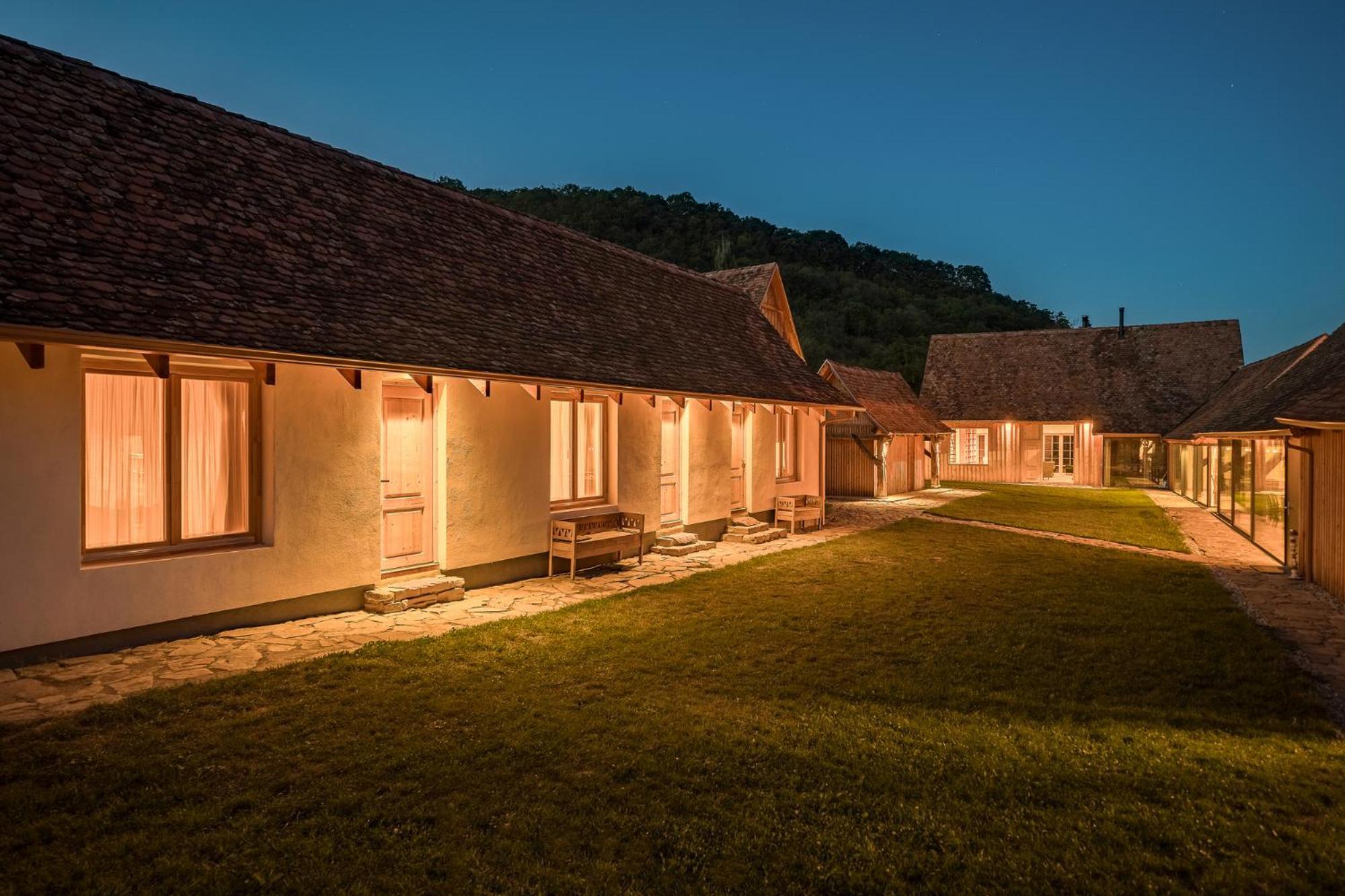 Mesendorf Gasthaus ภายนอก รูปภาพ